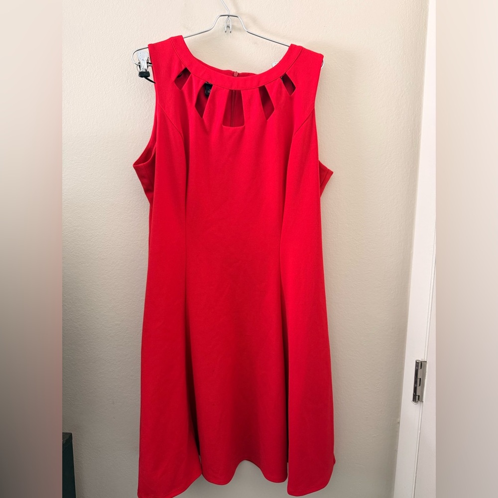 Alyx Red Sleeveless Cutout Shift Dress